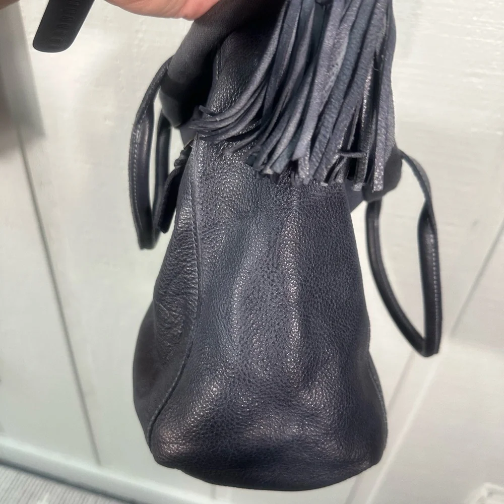 Hudson and Kings Stuyvesant Medium Bucket Bag in Persian Blue EUC - Picture 11 of 16